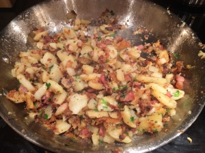 Bratkartoffeln_frying